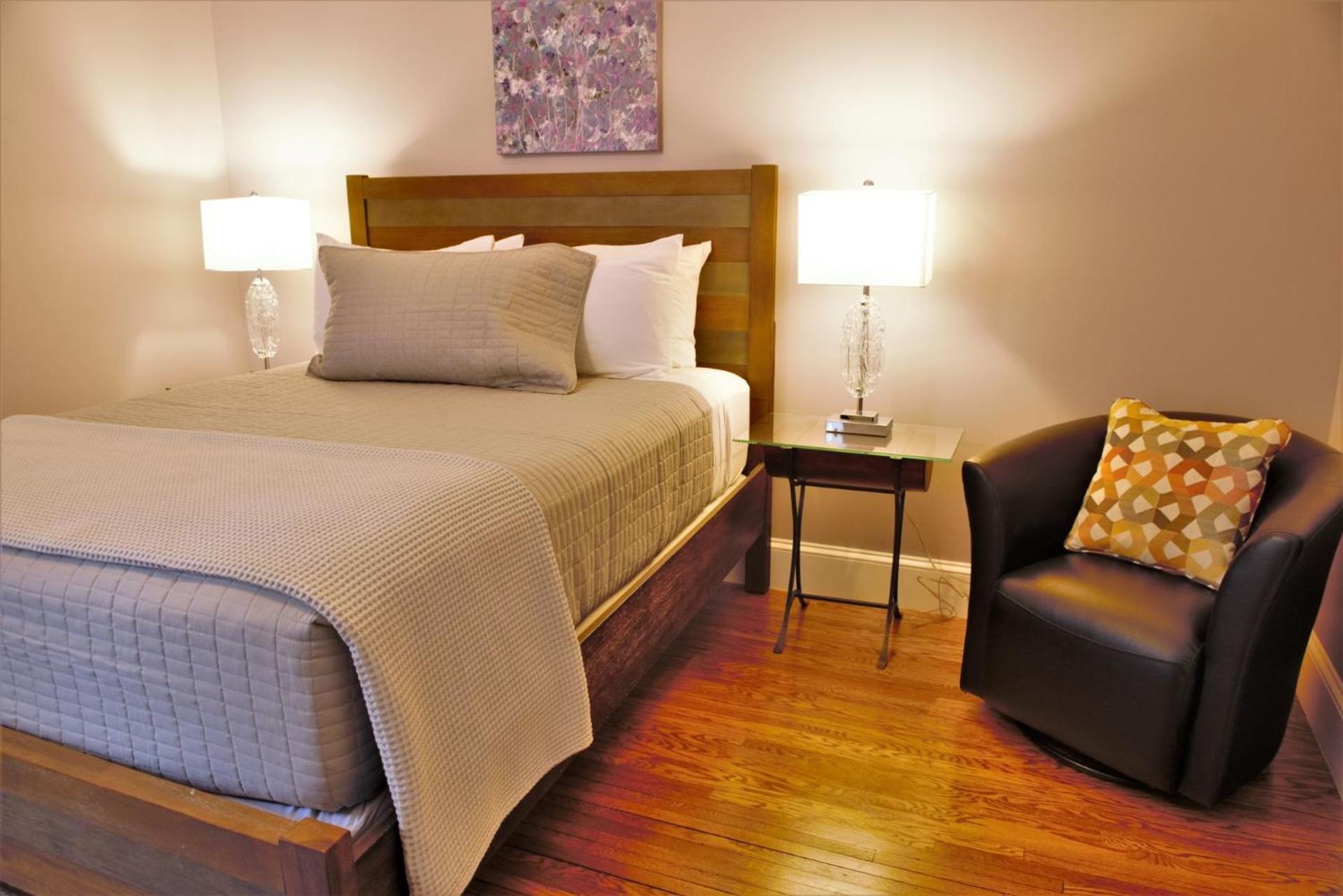 Bed and Breakfast The Manor On Front Harrisburg Pokoj fotografie