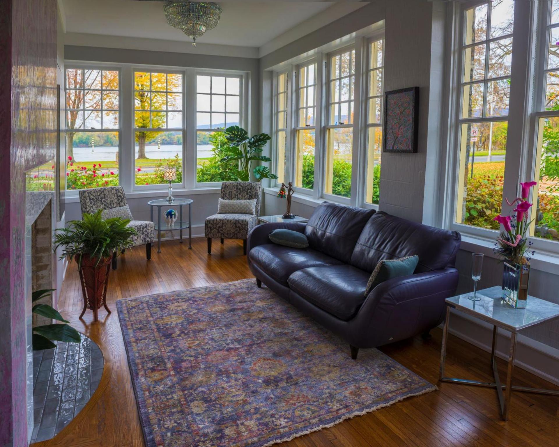 Bed and Breakfast The Manor On Front Harrisburg Pokoj fotografie
